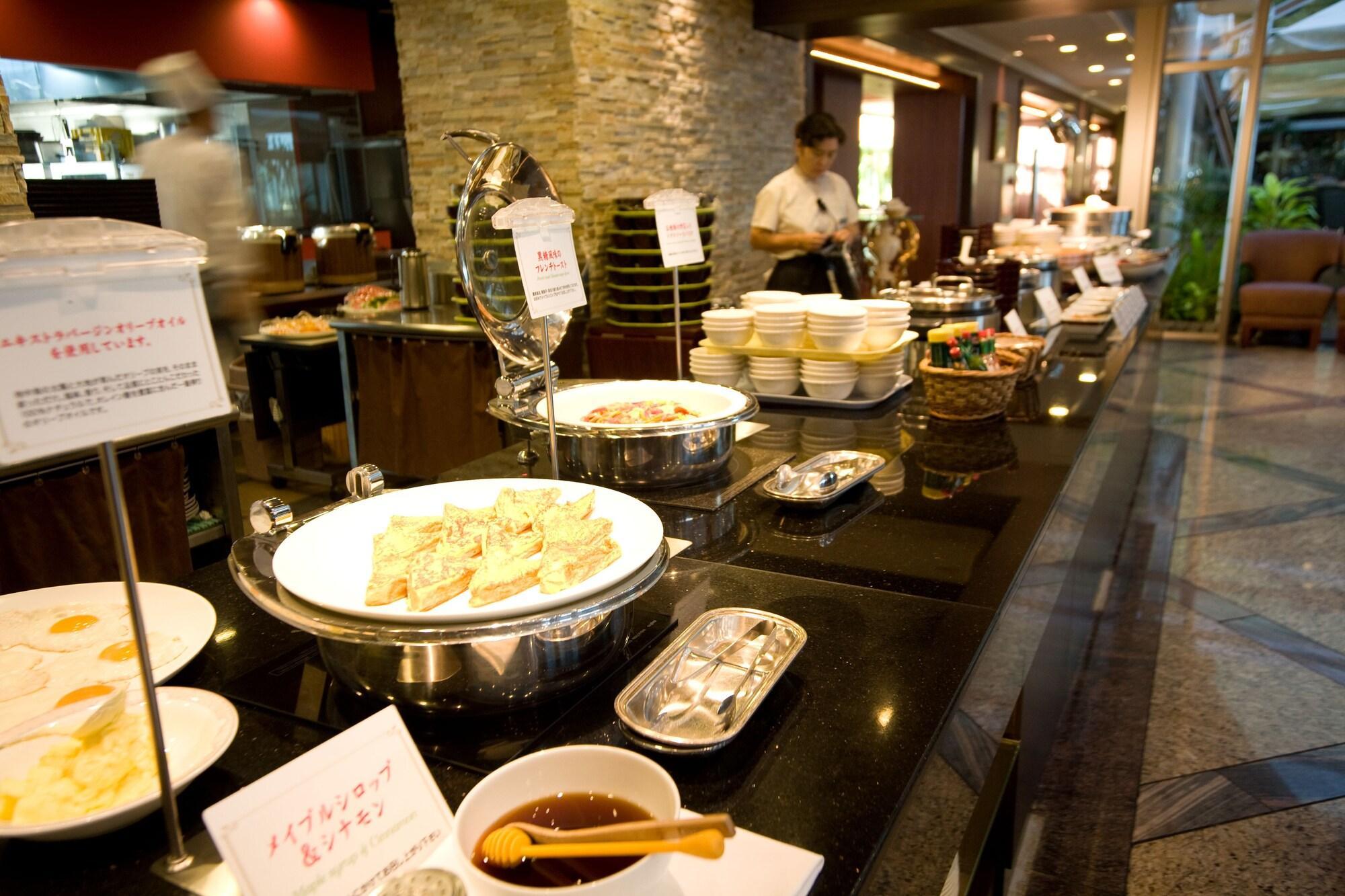 Okinawa Kariyushi Urban Resort Naha Eksteriør billede
