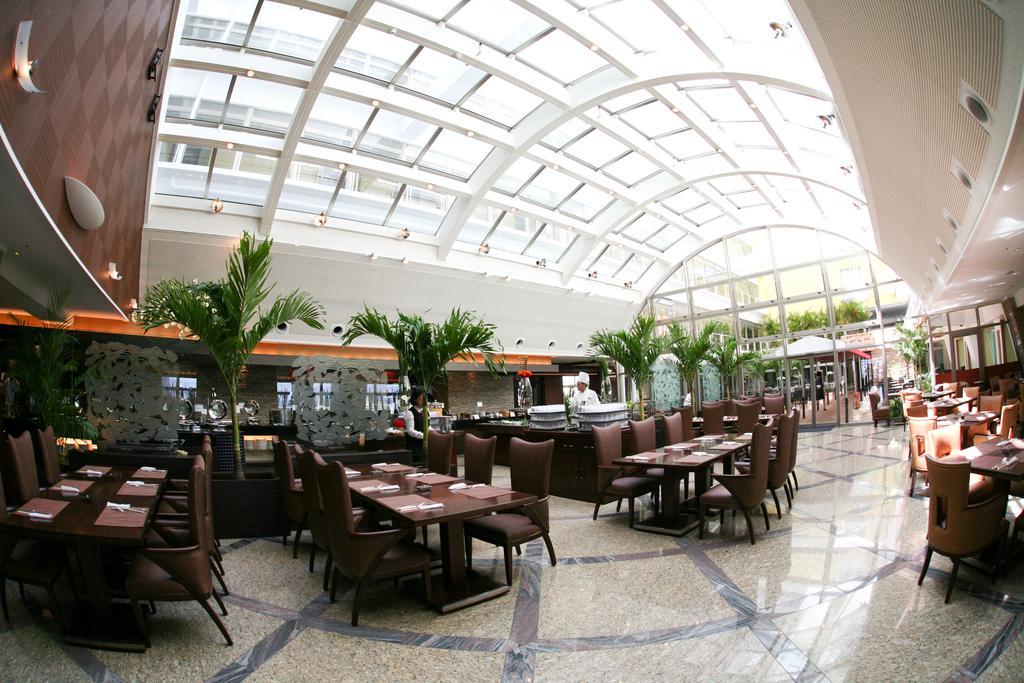 Okinawa Kariyushi Urban Resort Naha Eksteriør billede